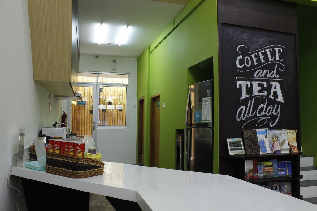 Teduh Hostel Kota Tua Jakarta Ngoại thất bức ảnh
