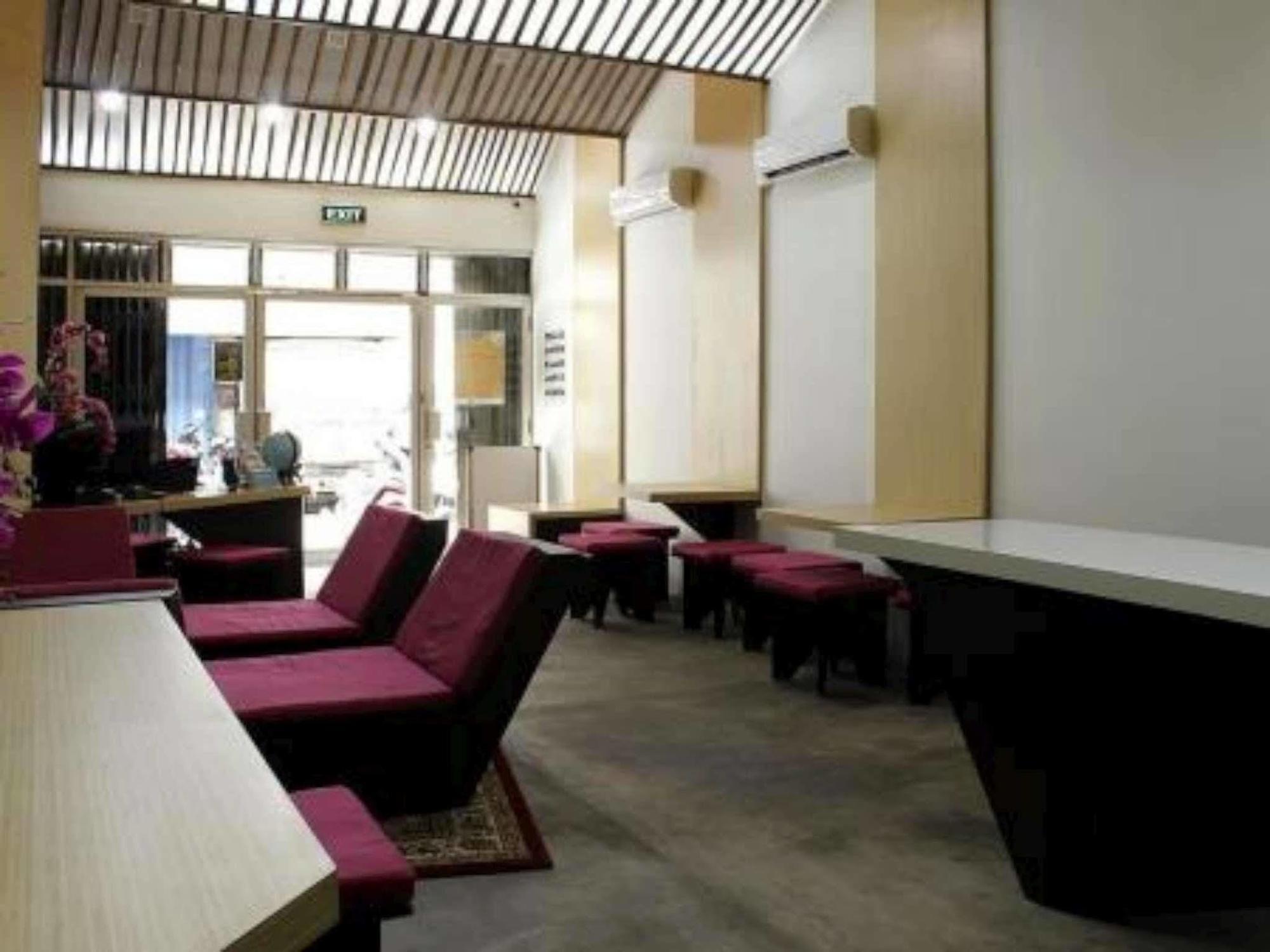 Teduh Hostel Kota Tua Jakarta Ngoại thất bức ảnh