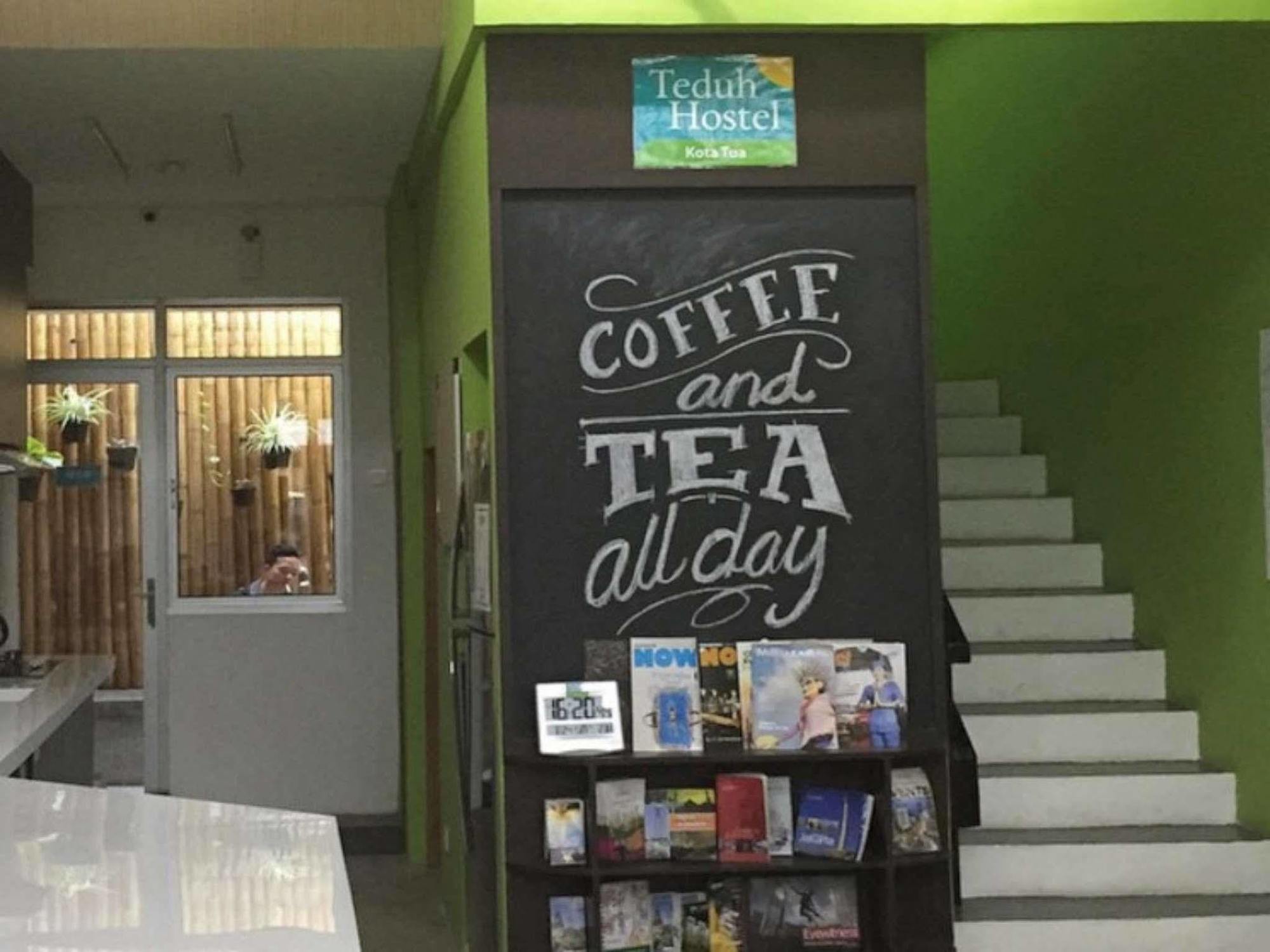 Teduh Hostel Kota Tua Jakarta Ngoại thất bức ảnh